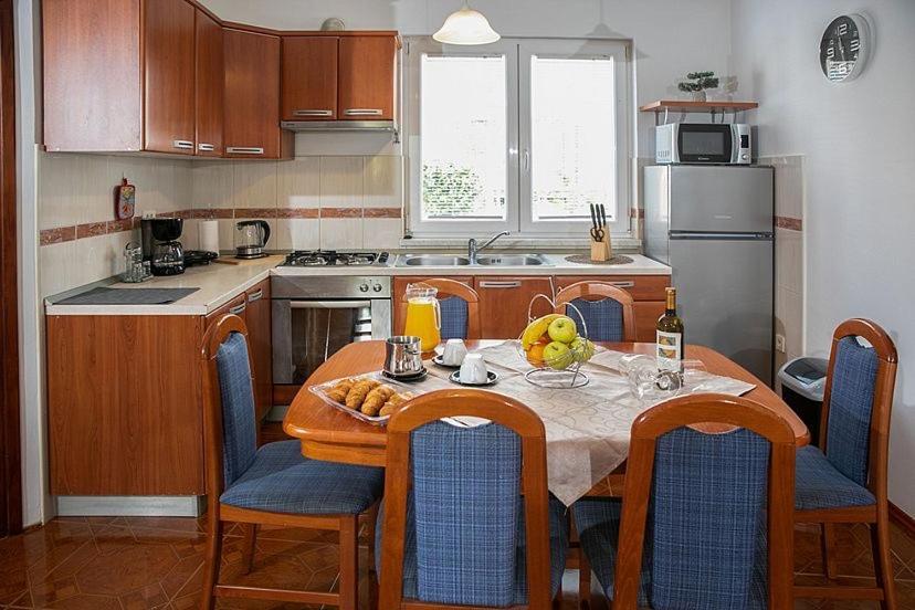 Apartment Orbanic โรวีน ภายนอก รูปภาพ