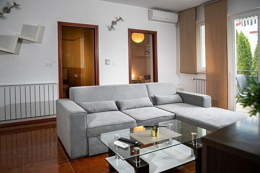 Apartment Orbanic โรวีน ภายนอก รูปภาพ